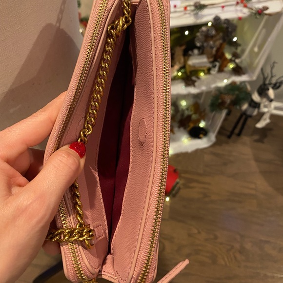 ✨Marc Jacobs (EUC) Multiple Badge crossbody bag✨ - Picture 8 of 15